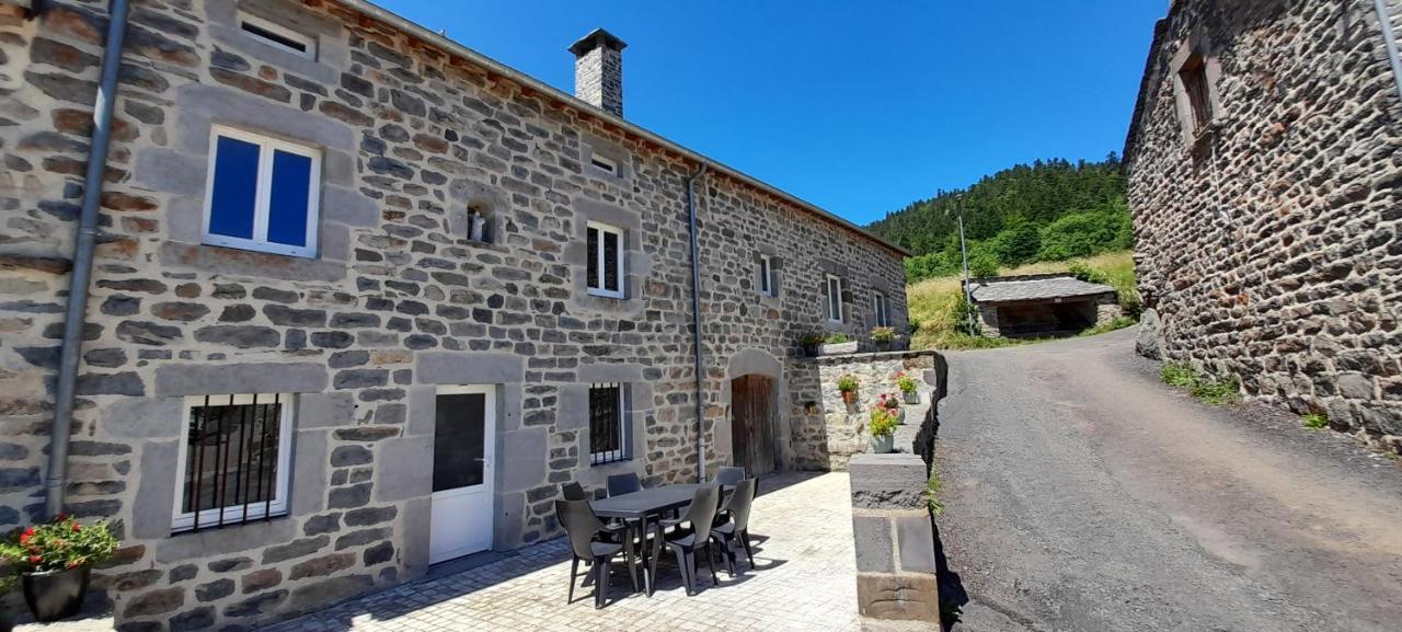 Chez Nave Au Pied Du Meygal Διαμέρισμα Boussoulet Εξωτερικό φωτογραφία